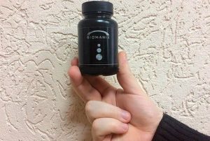 Биоманикс в руке