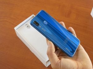 Huawei p 20 lite siniy