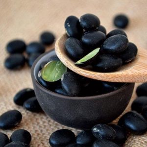chernaya-soya-produkt